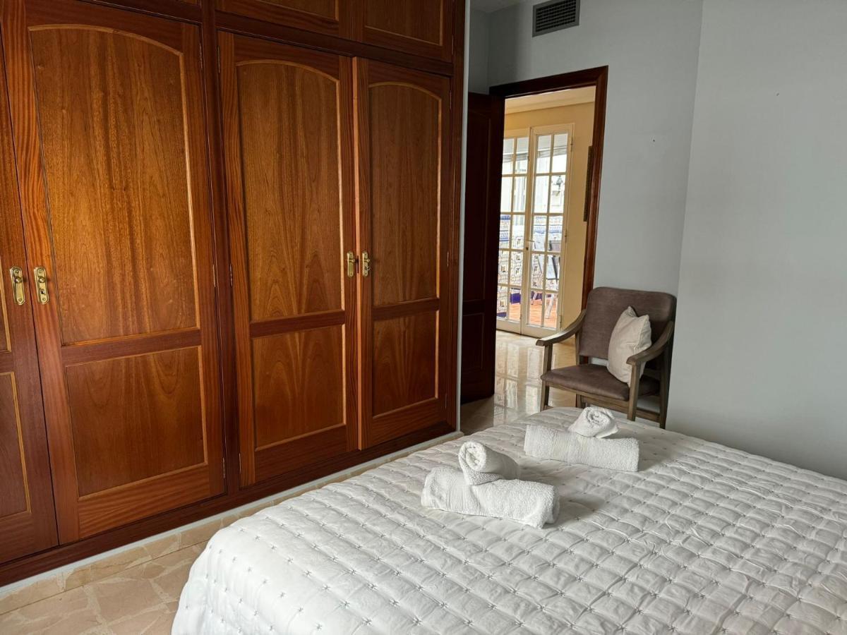 Apartamento Buen Pastor Con Parking Gratuito Córdoba Eksteriør billede