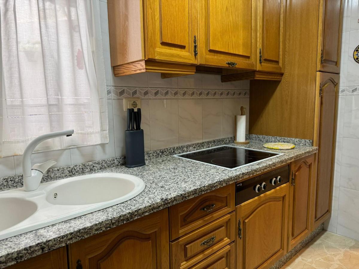 Apartamento Buen Pastor Con Parking Gratuito Córdoba Eksteriør billede
