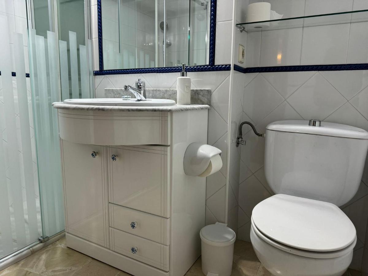 Apartamento Buen Pastor Con Parking Gratuito Córdoba Eksteriør billede
