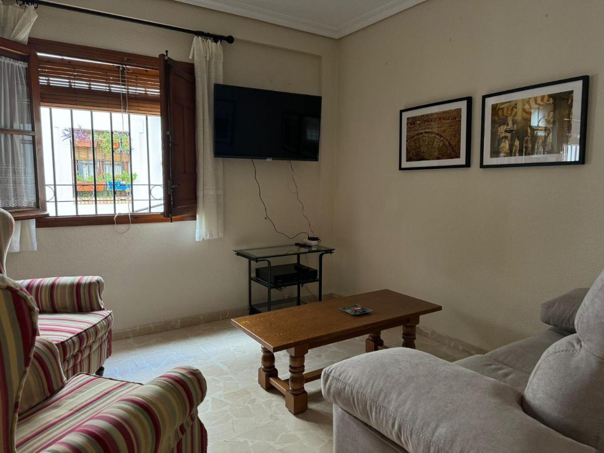Apartamento Buen Pastor Con Parking Gratuito Córdoba Eksteriør billede